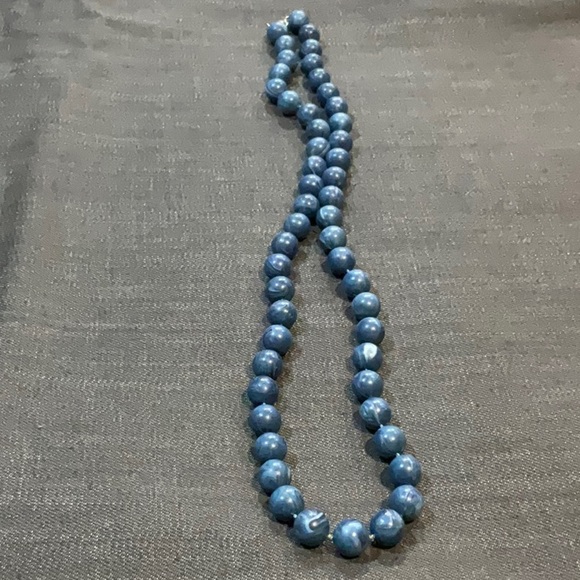 Set of five beaded necklaces - Picture 5 of 10